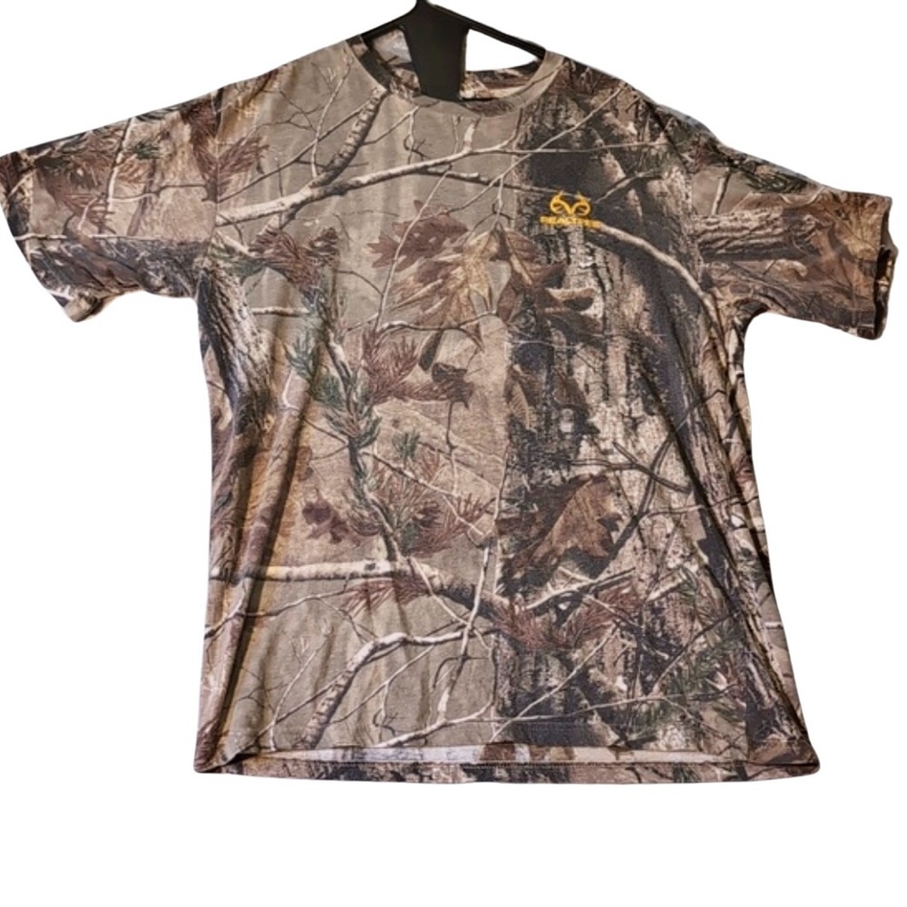 Realtree Camouflage Shirt Mens Size XL Hunting Camo Short Sleeve Light Weight